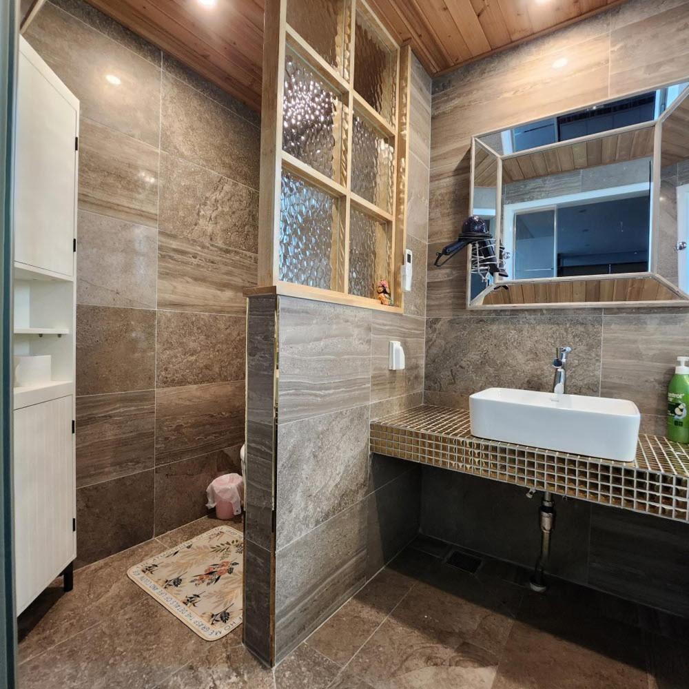 Ariene Guesthouse Gwangju Metropolitan City Luaran gambar